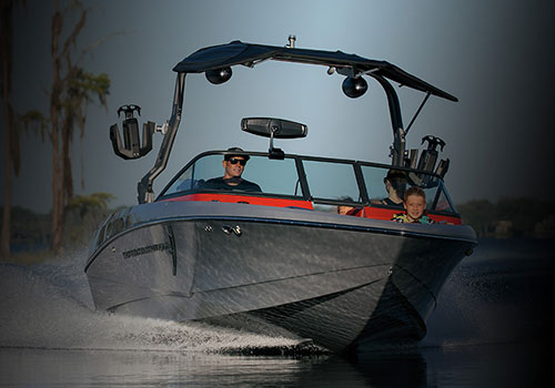 Дизайн днища Super Air Nautique 230 2021